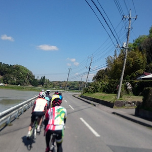 毎週日曜日の朝は　ROAD朝練中