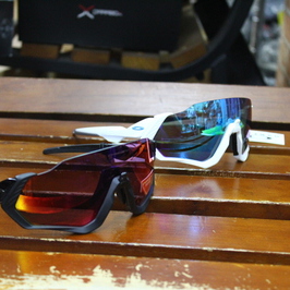 New!! OAKLEY FLIGHT JACKET入荷しました