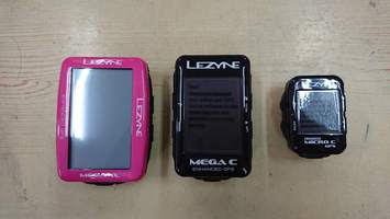 LEZYNE GPSメーターの取り扱いを開始します